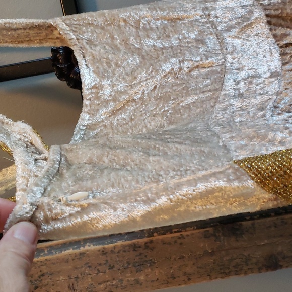 small raga mini cross back - Picture 4 of 8